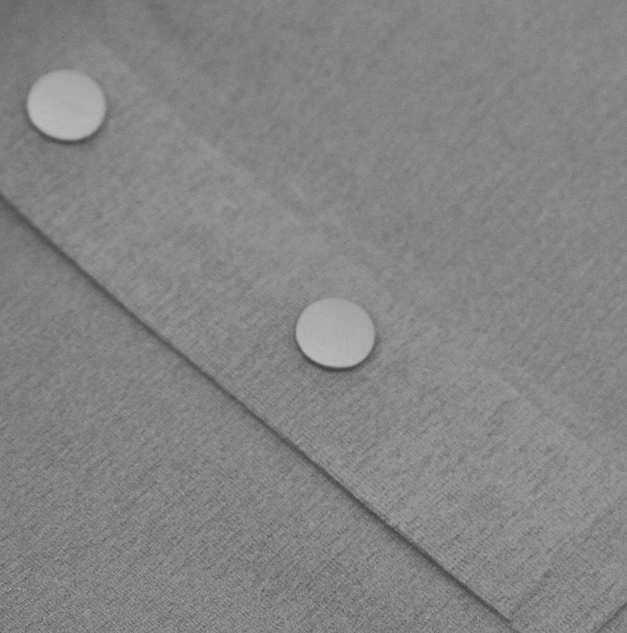 Polera cuello con botones ARCHI PERFORMANCE